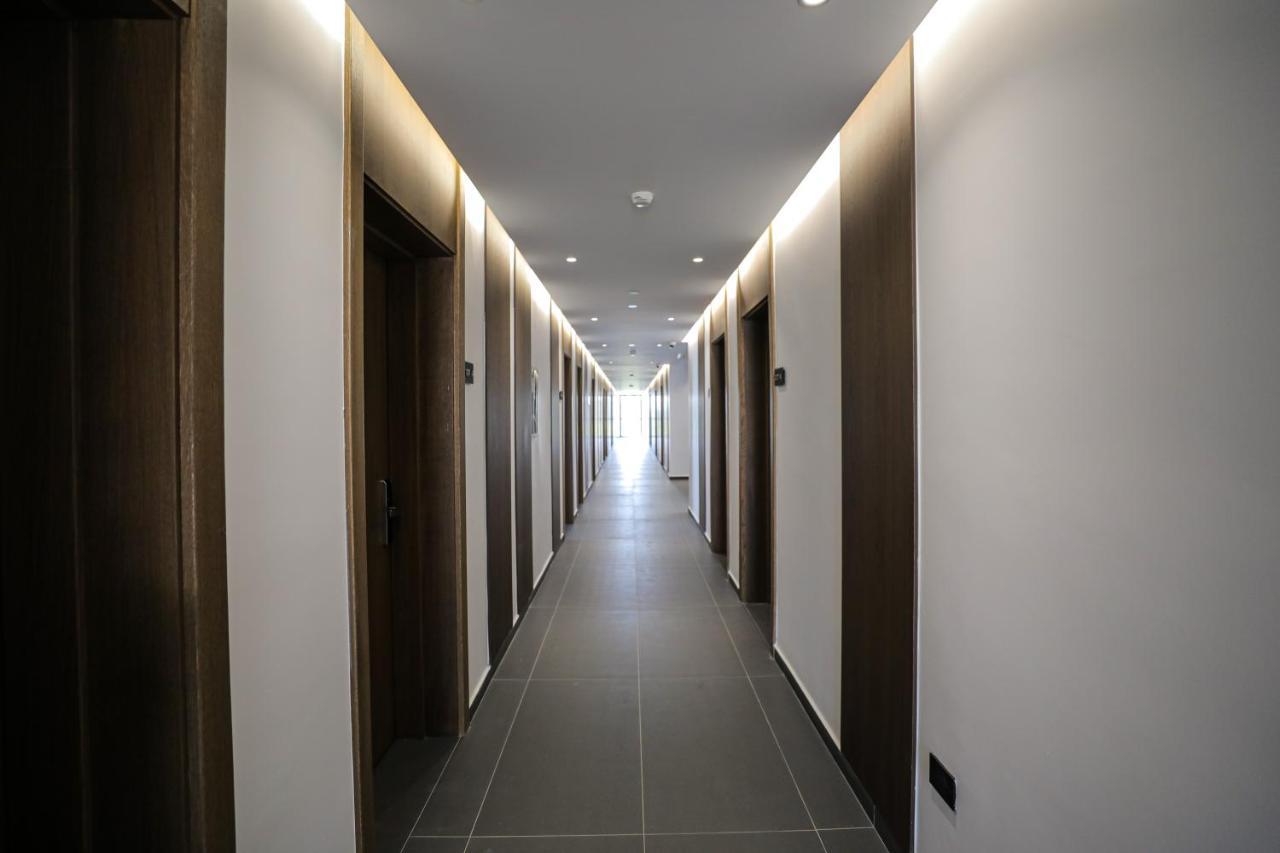 Black Diamond Hotel Дхерми Экстерьер фото