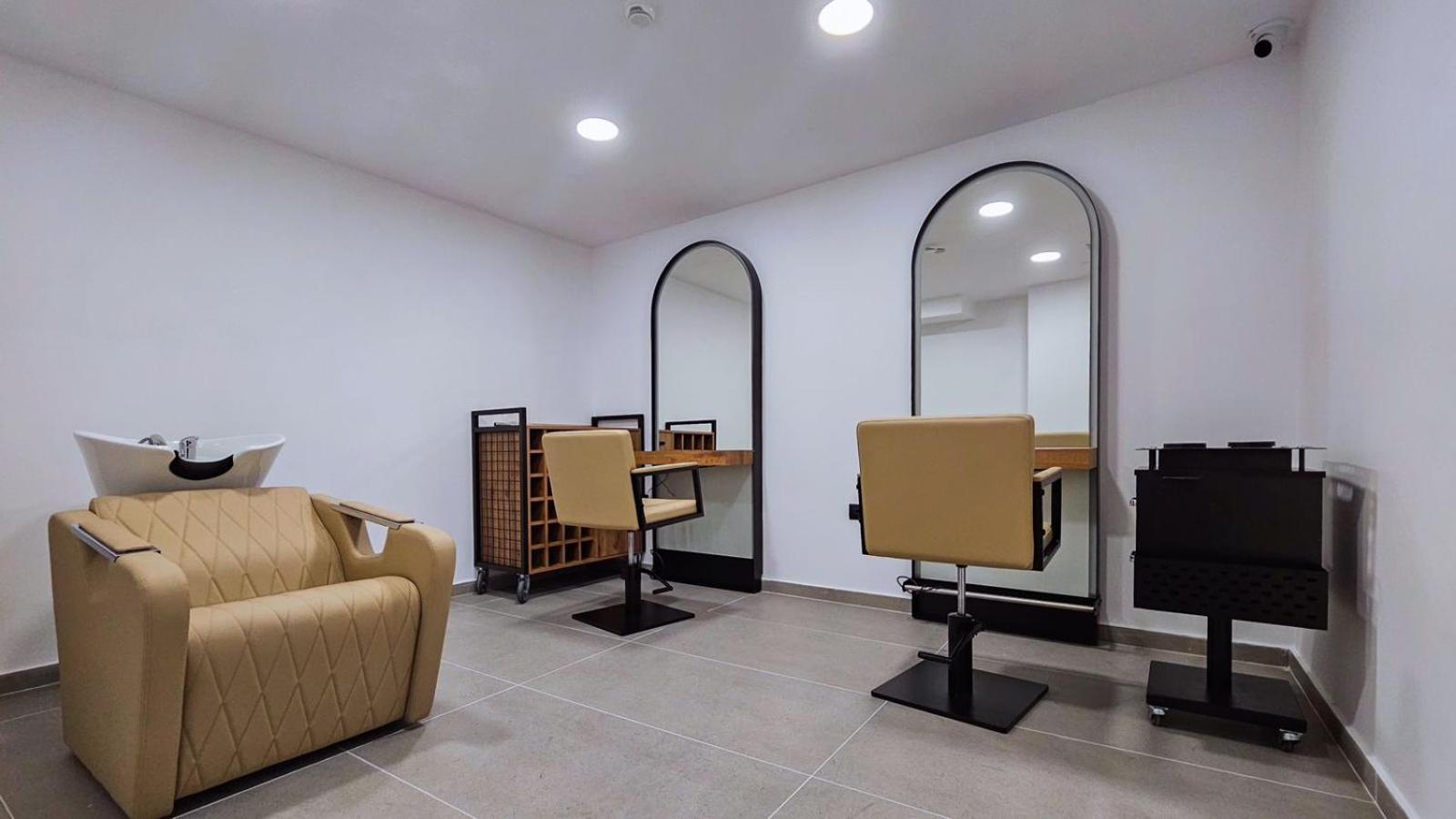 Black Diamond Hotel Дхерми Экстерьер фото